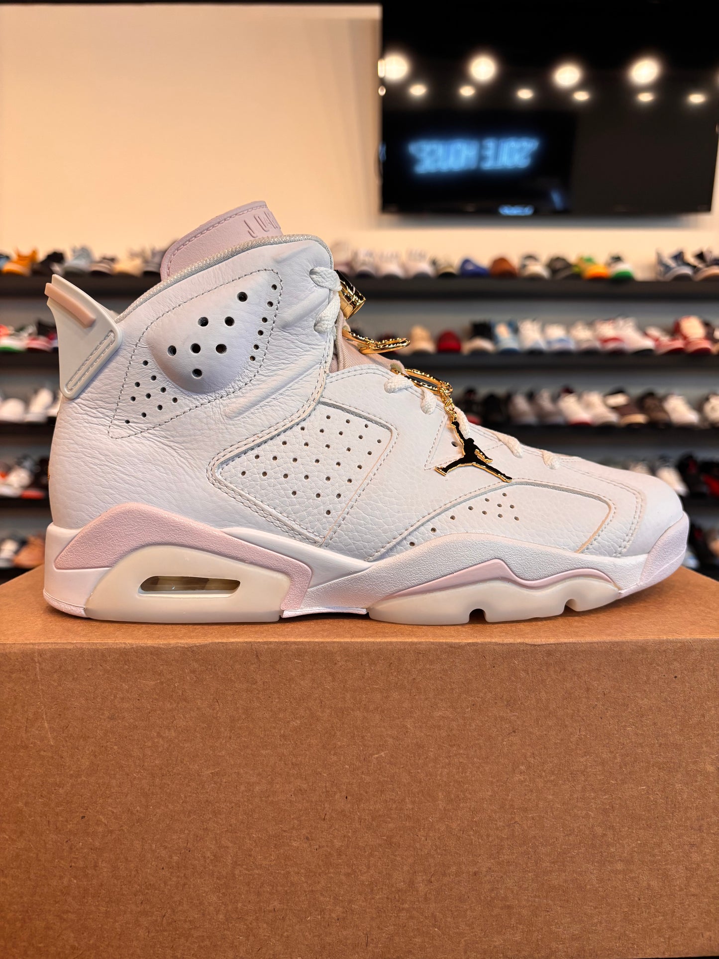 Jordan 6 Gold Hoops Size 9 (10.5W) Pre-Owned (No Box)