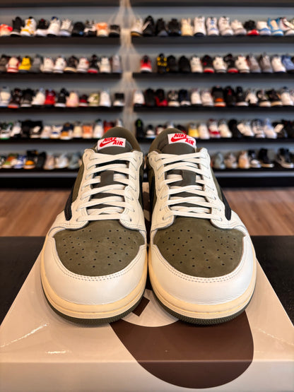 Jordan 1 Low Travis Scott Medium Olive Size 11.5 Pre-Owned
