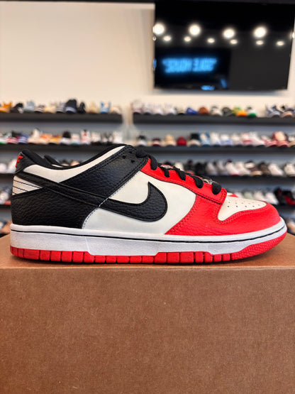 Nike Dunk Low EMB Chicago Size 6Y (7.5W) Pre-Owned (No Box)