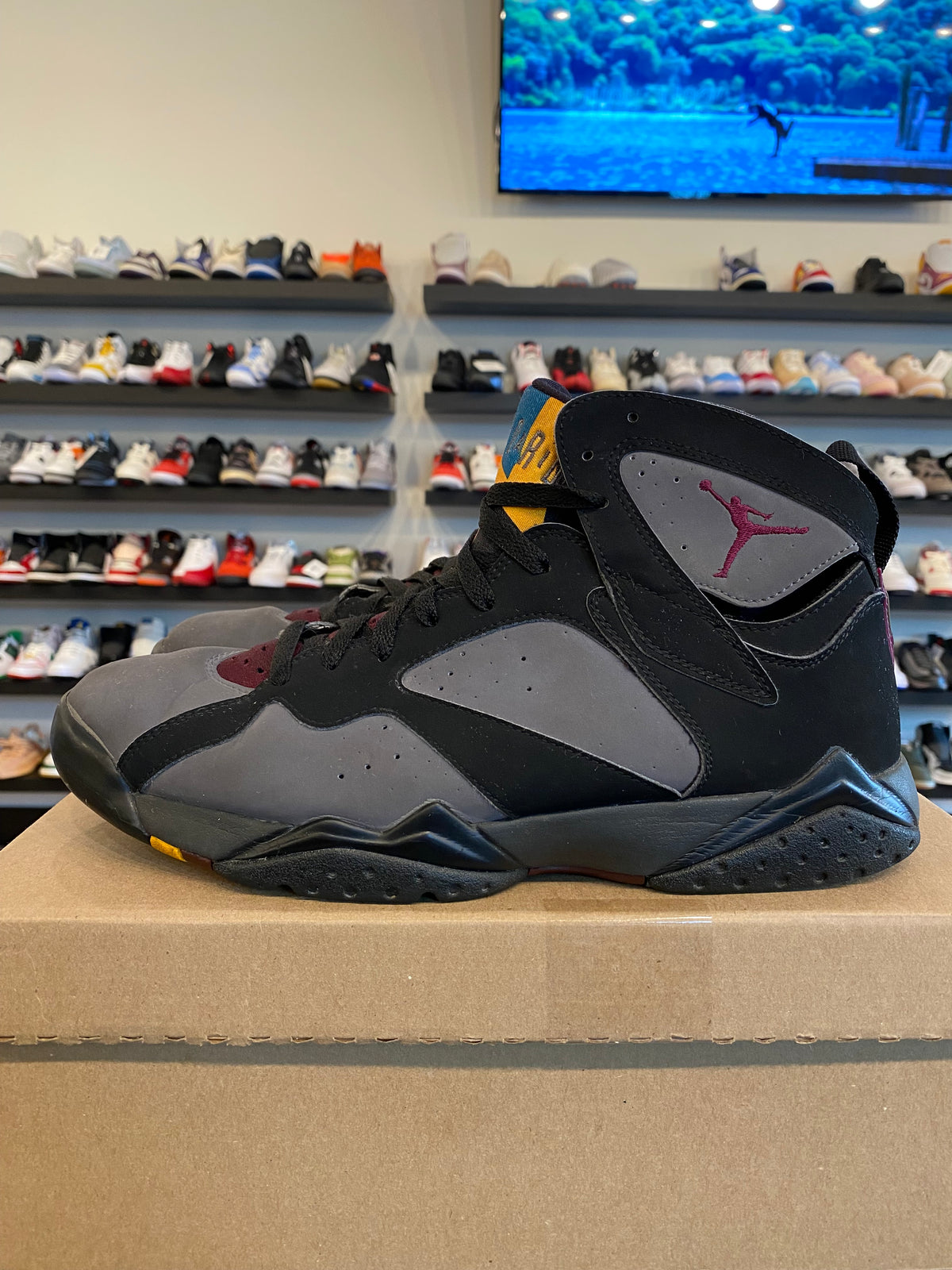Jordan 7 Bordeaux 2015 Size 10.5 Pre-Owned (No Box)