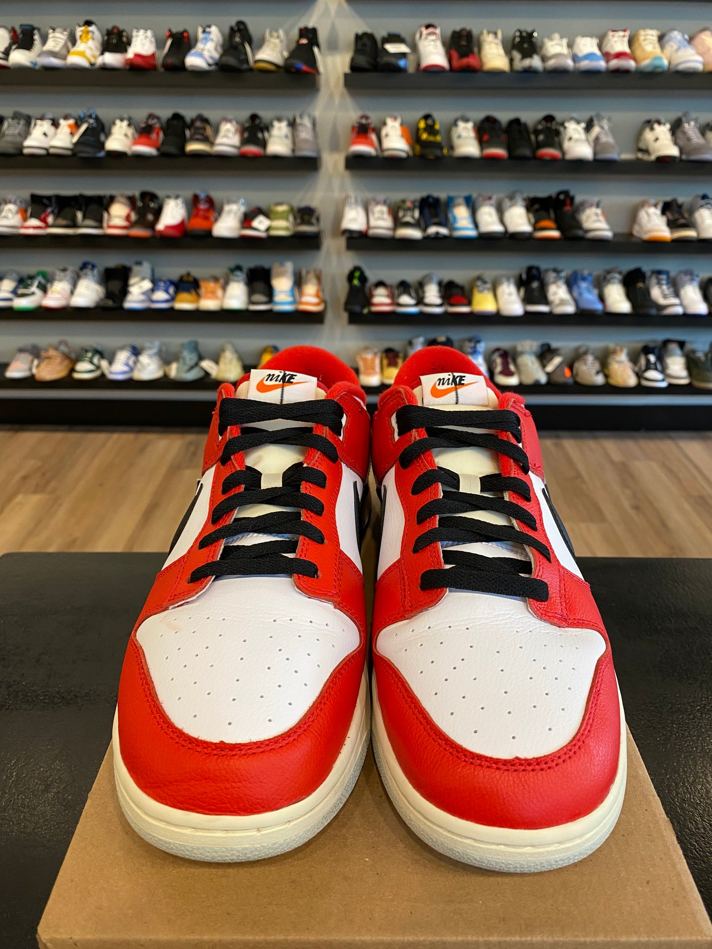 Nike Dunk Low Chicago Split Size 12 Pre-Owned (No Box)