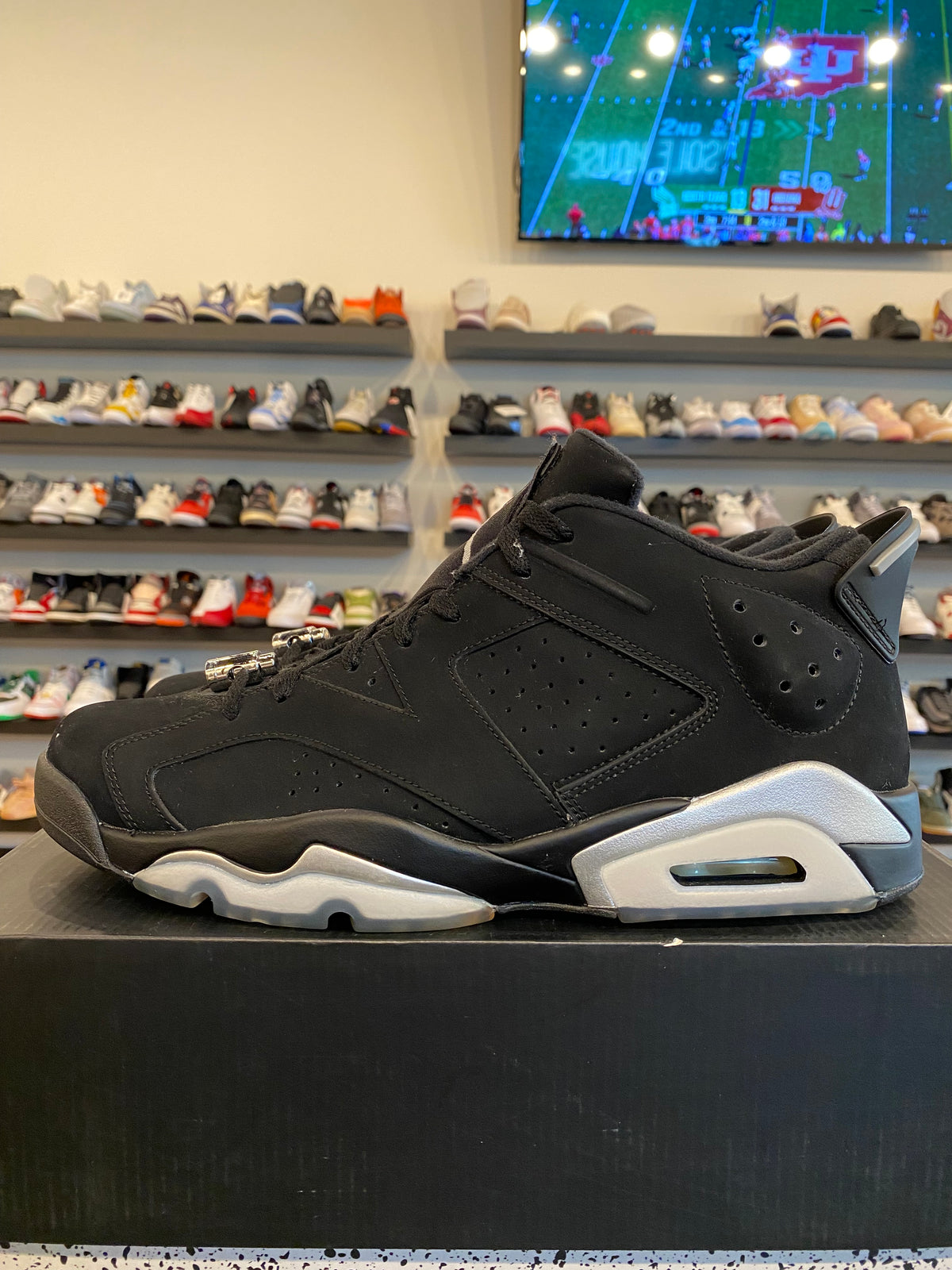 Jordan 6 Low Chrome Size 12 Pre-Owned