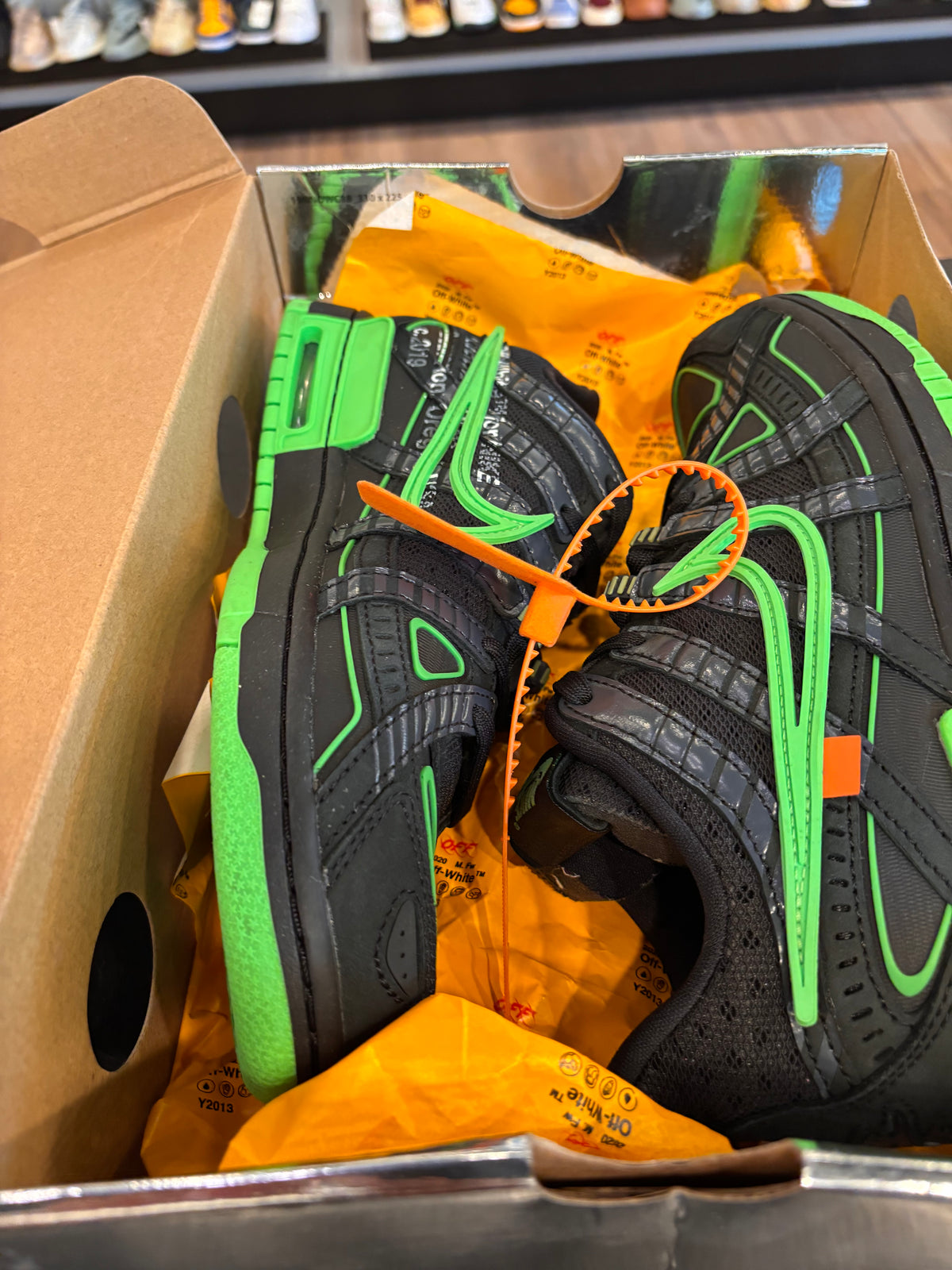 Nike Off-White Rubber Dunk Green Strike Size 7.5 Pre-Owned