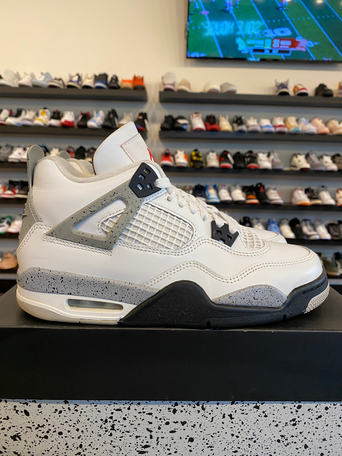 Jordan 4 White Cement 2025 Size 7Y (8.5W) Pre-Owned