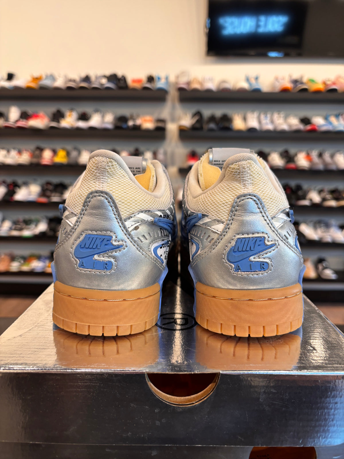 Nike Off-White Rubber Dunk UNC Size 7.5 Pre-Owned