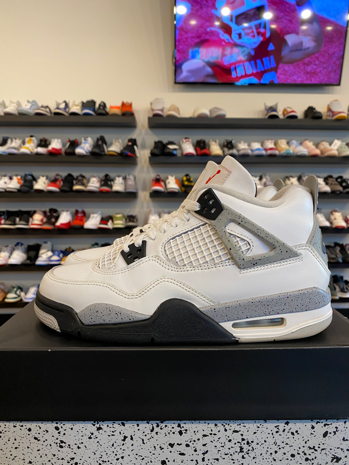 Jordan 4 White Cement 2025 Size 7Y (8.5W) Pre-Owned