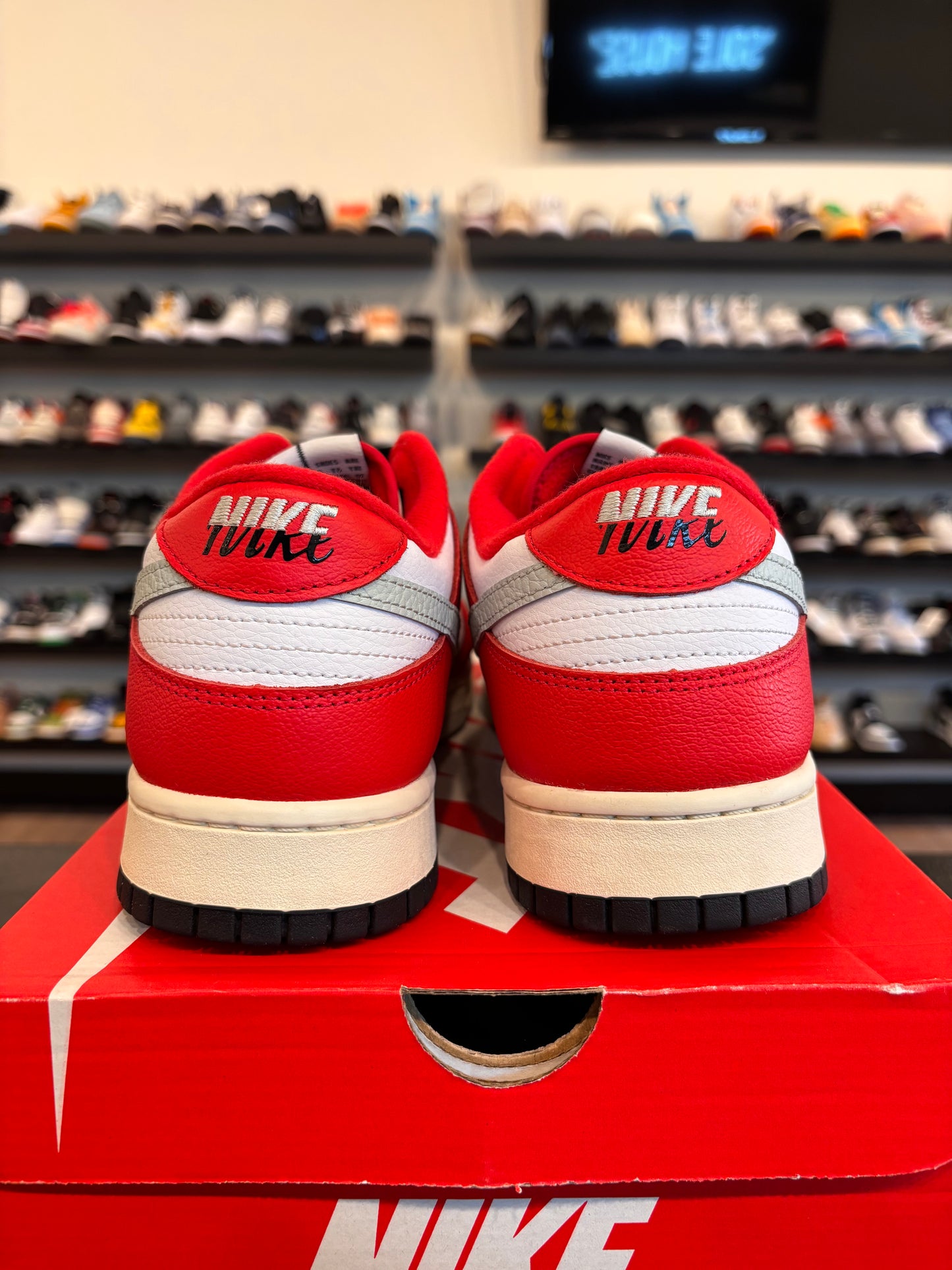 Nike Dunk Low Chicago Split Size 12 Pre-Owned