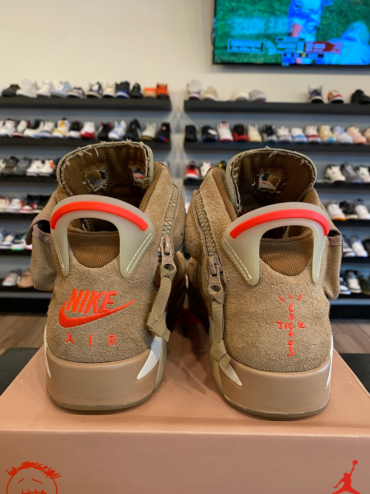 Jordan 6 Travis Scott British Khaki Size 10.5 Pre-Owned
