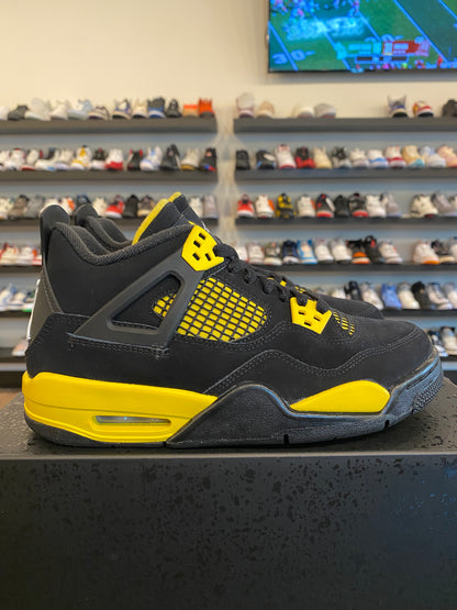 Jordan 4 Yellow Thunder Size 5.5Y (7W) Pre-Owned