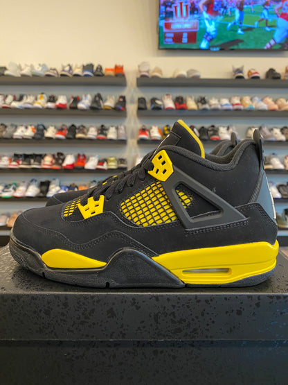 Jordan 4 Yellow Thunder Size 5.5Y (7W) Pre-Owned