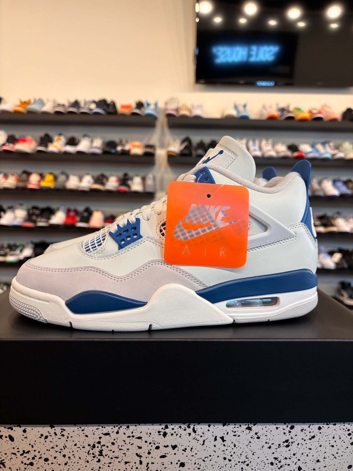 Jordan 4 Military Blue 2024 Size 8 Brand New