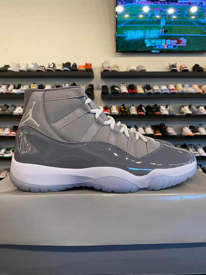 Jordan 11 Cool Grey 2021 Size 9 Pre-Owned