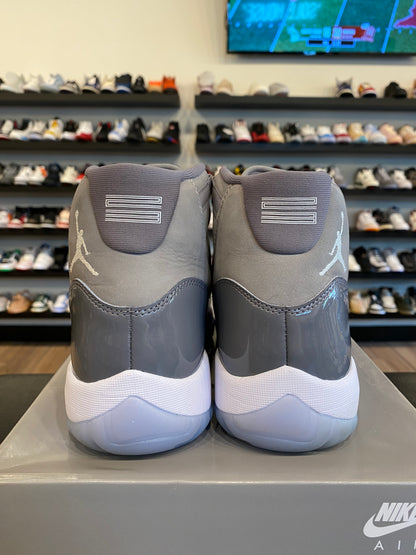 Jordan 11 Cool Grey 2021 Size 9 Pre-Owned
