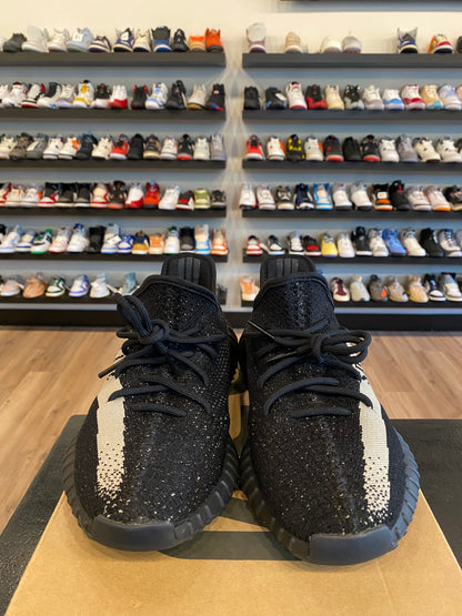 Yeezy 350 V2 Oreo Size 11.5 Pre-Owned