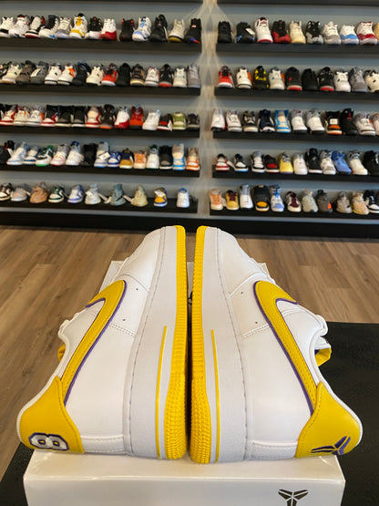 Nike Air Force 1 Low Kobe Lakers Home Size 9.5 Brand New