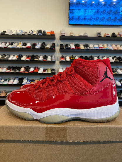 Jordan 11 Win Like 96 Size 10 Pre-Owned (No Box)
