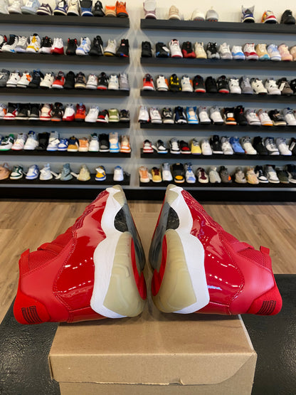Jordan 11 Win Like 96 Size 10 Pre-Owned (No Box)