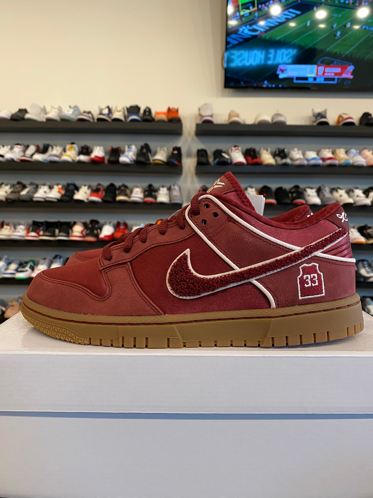 Nike Dunk Low Kobe Lower Merion Size 9.5 Brand New