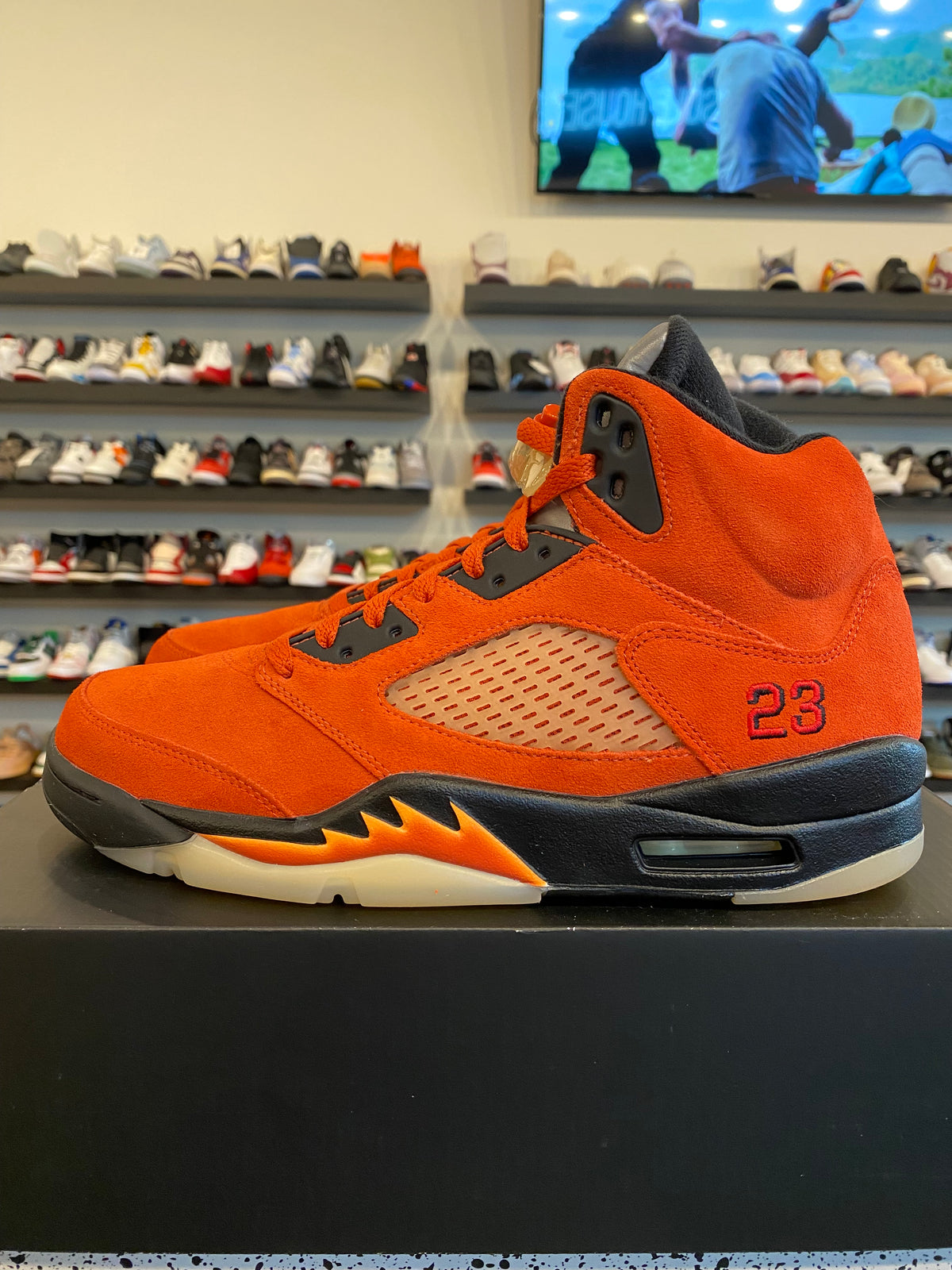 Jordan 5 Dunk On Mars Size 9.5 (11W) Pre-Owned