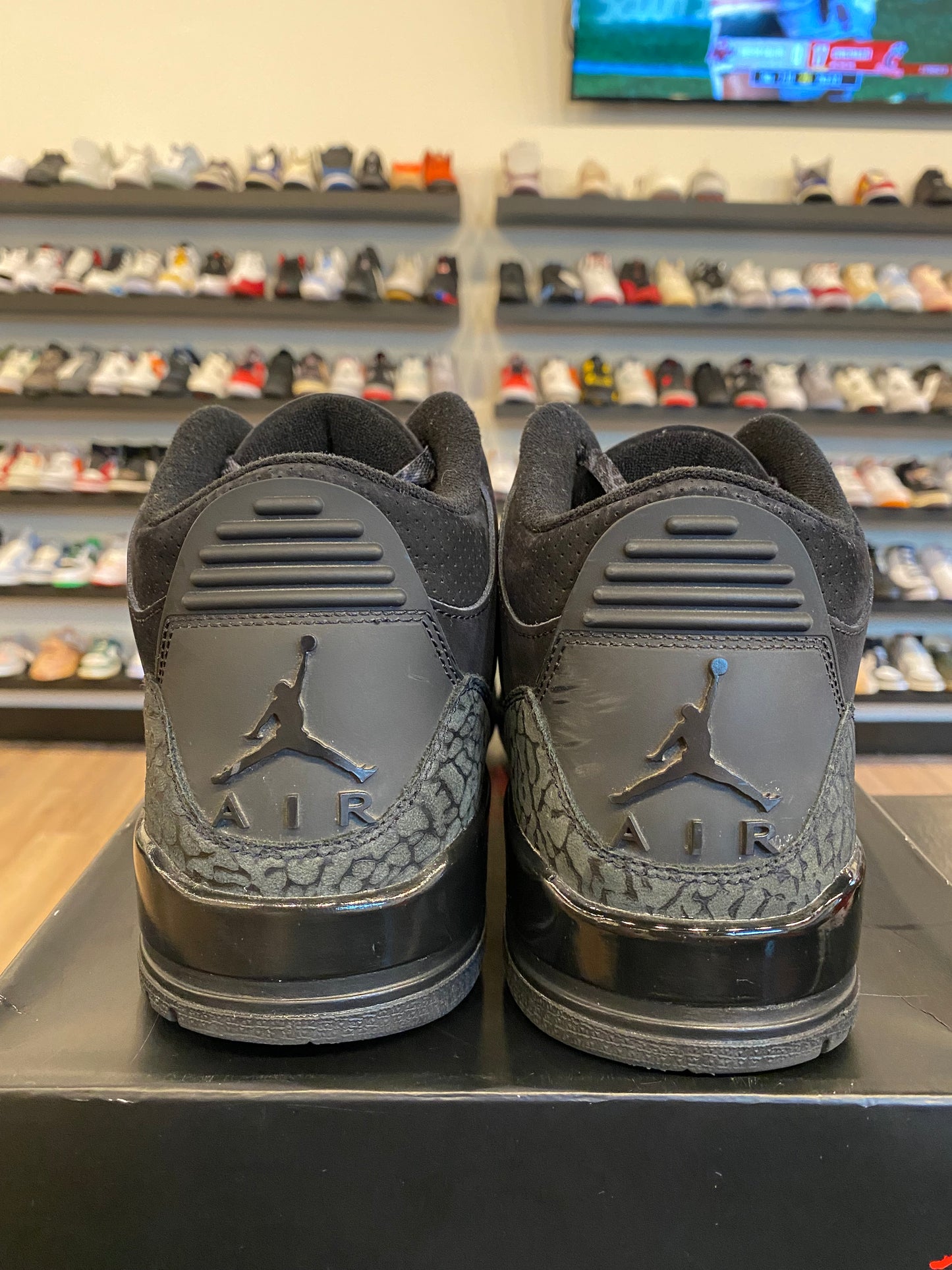 Jordan 3 Black Cat Size 11 Pre-Owned