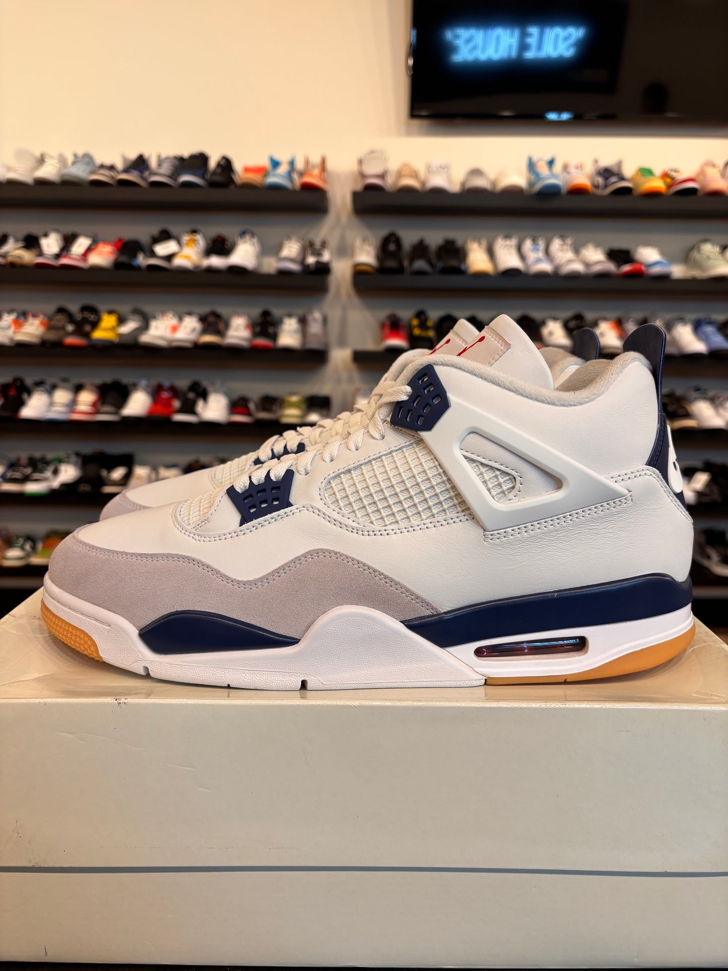 Jordan 4 SB Navy Size 14 Pre-Owned