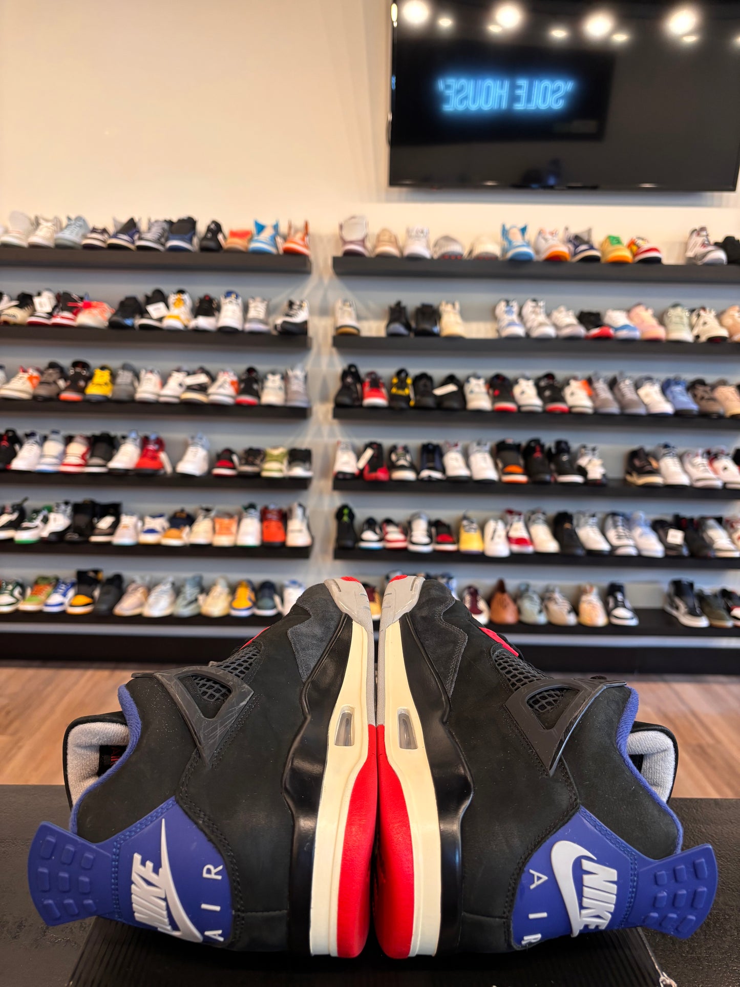 Jordan 4 Rare Air Size 11.5 Pre-Owned