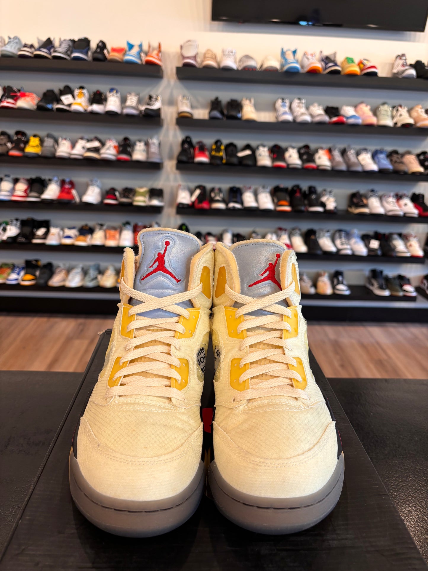 Jordan 5 Off-White Sail Size 10.5 Pre-Owned