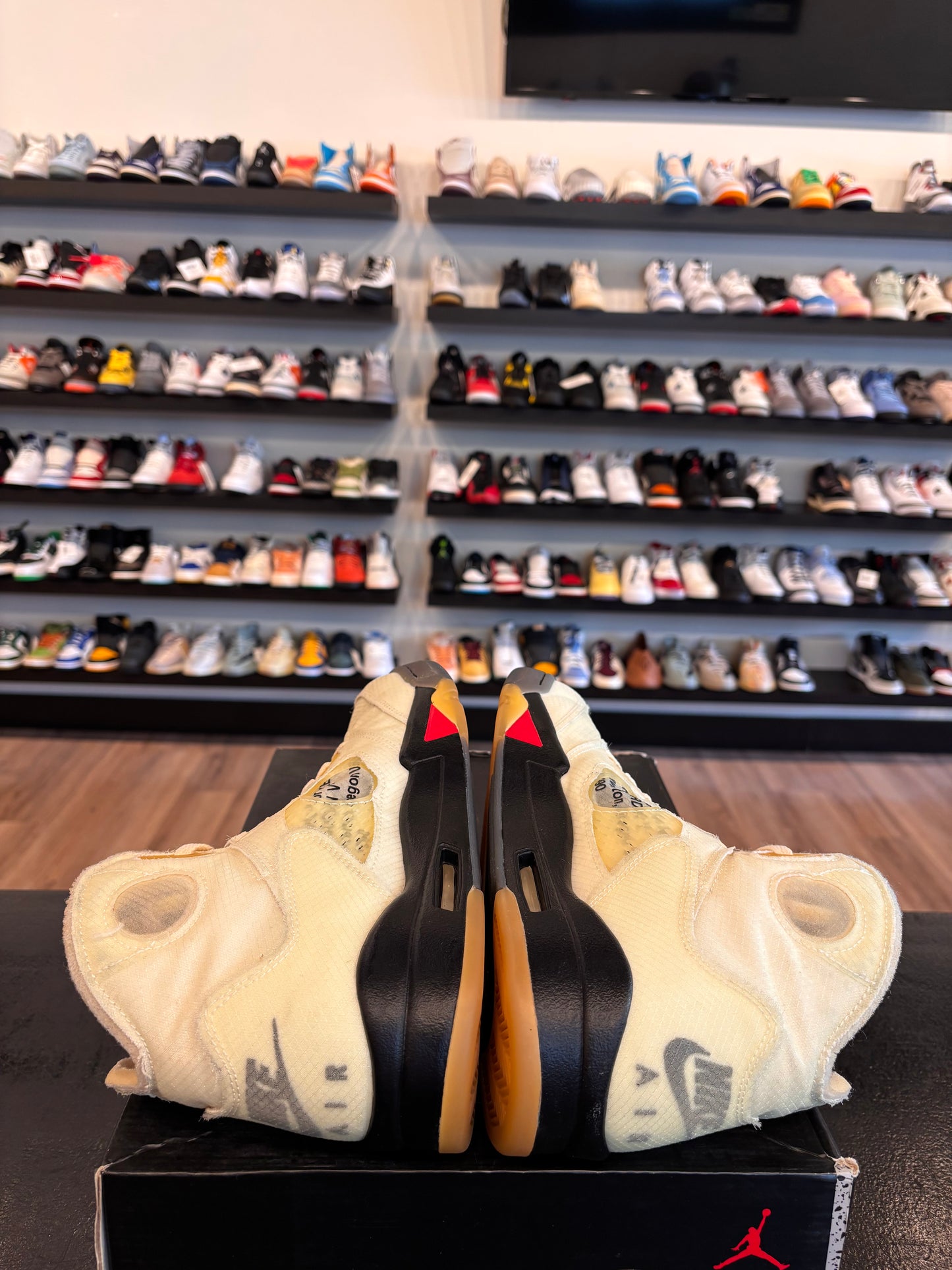 Jordan 5 Off-White Sail Size 10.5 Pre-Owned