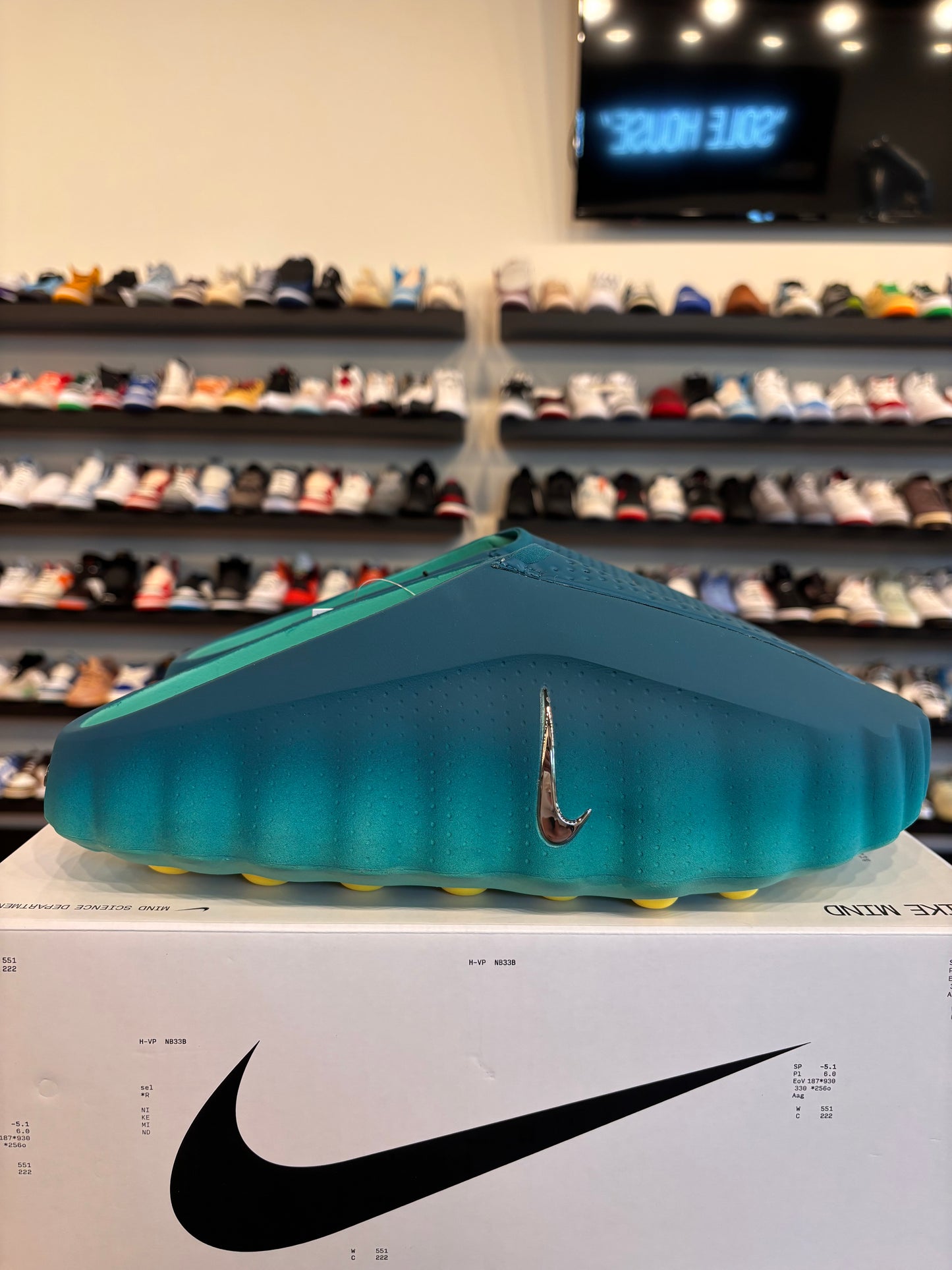 Nike Mind Slide 001 Geode Green Size 13 Brand New