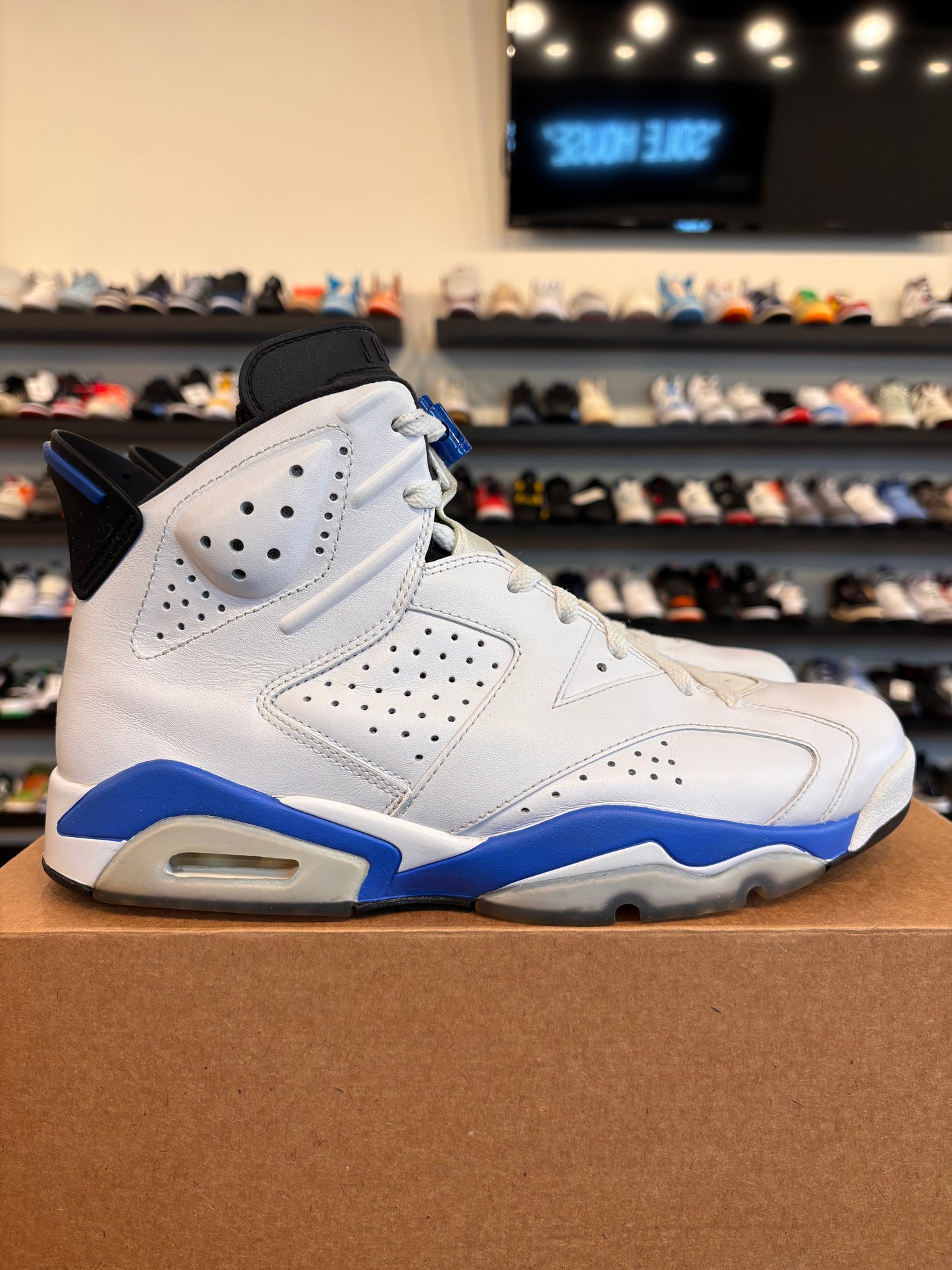 Jordan 6 Sport Blue Size 10 Pre-Owned (No Box)