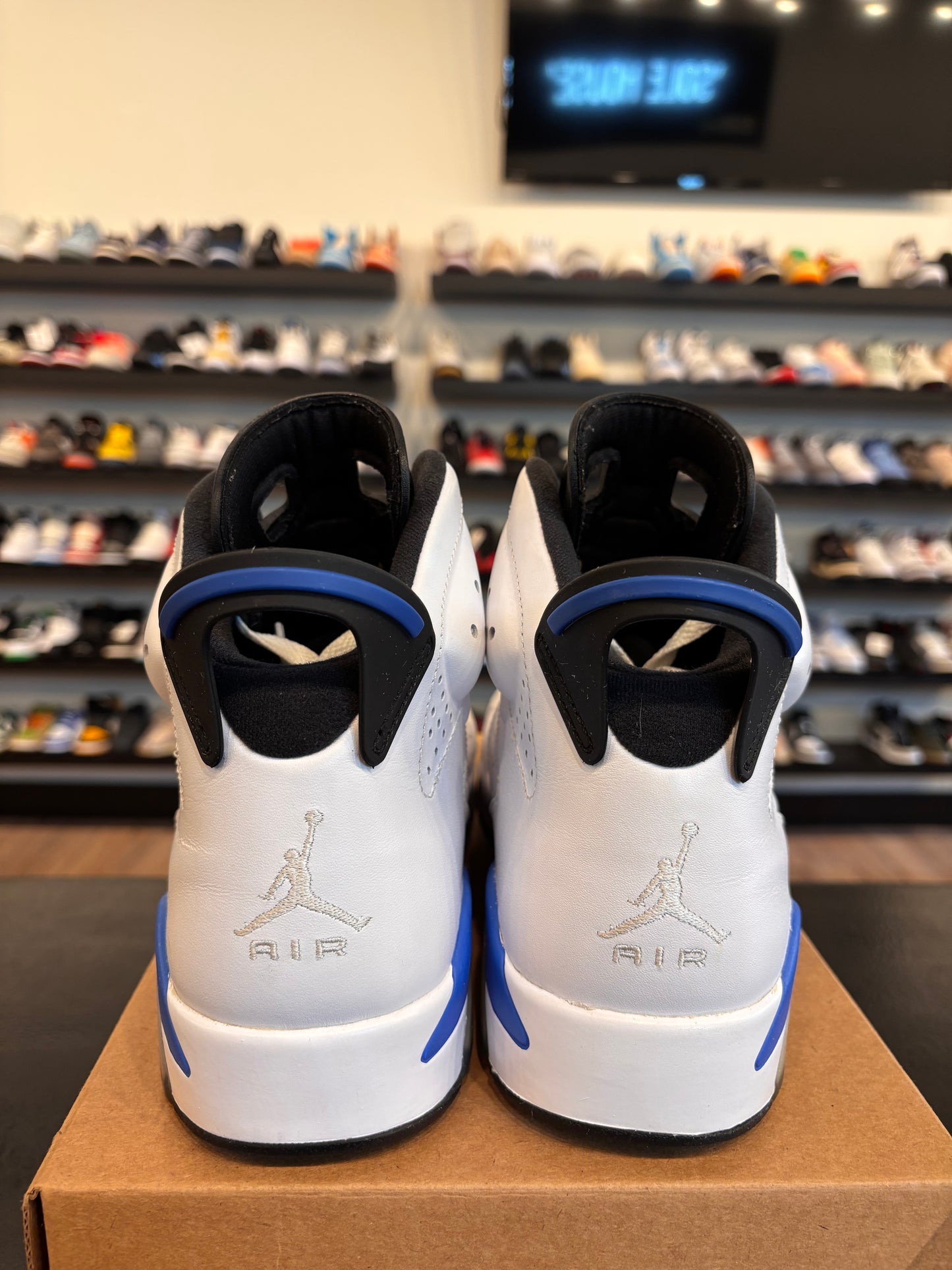 Jordan 6 Sport Blue Size 10 Pre-Owned (No Box)