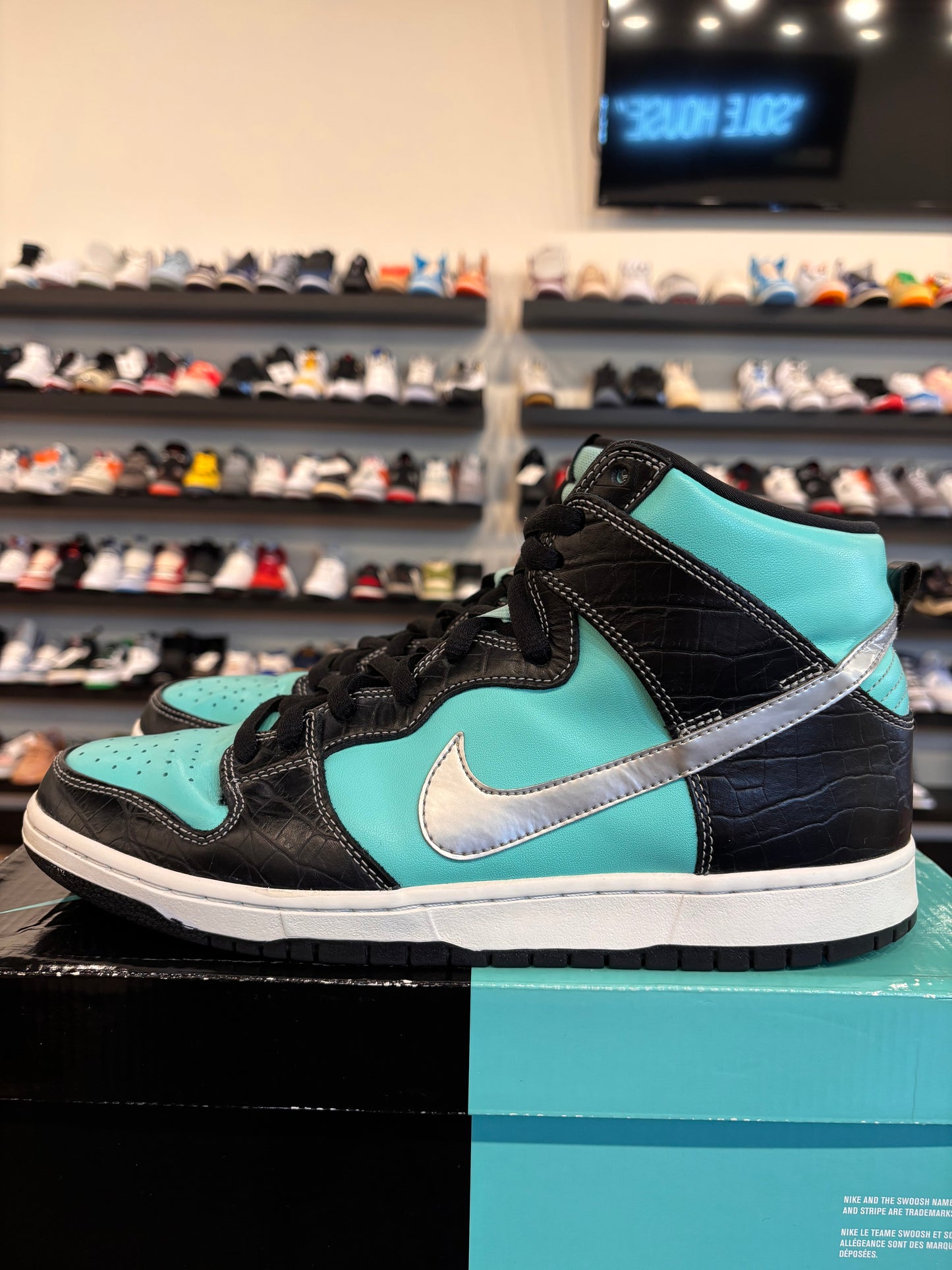 Nike SB Dunk High Diamond Supply Size 12 Pre-Owned