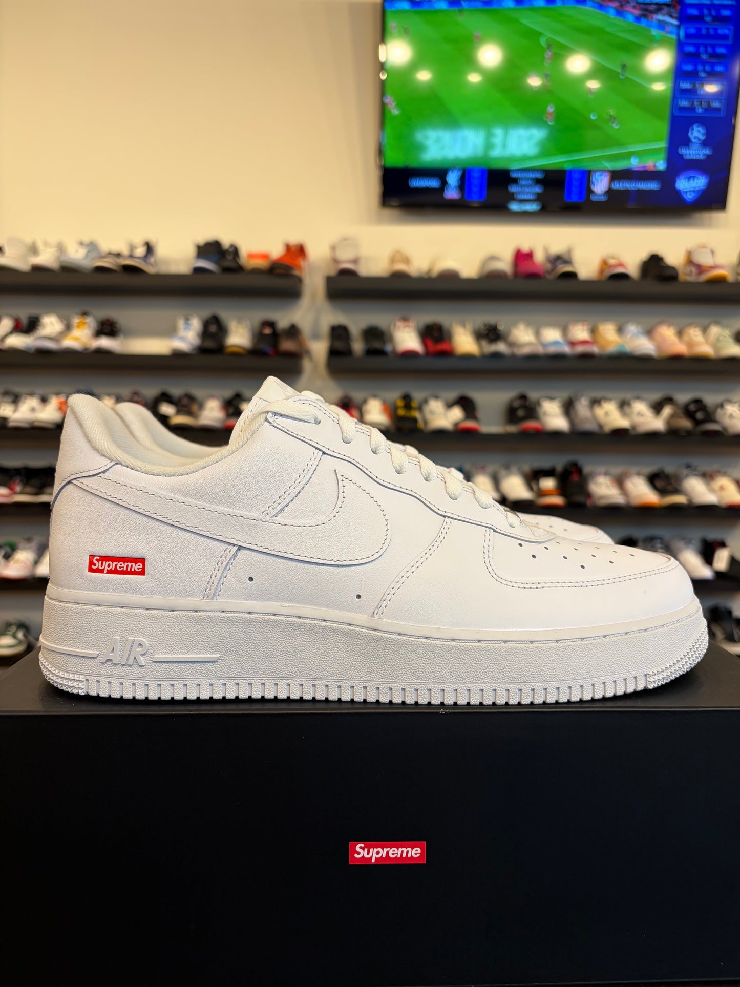 Nike Air Force 1 Low Supreme Triple White Size 12 Brand New