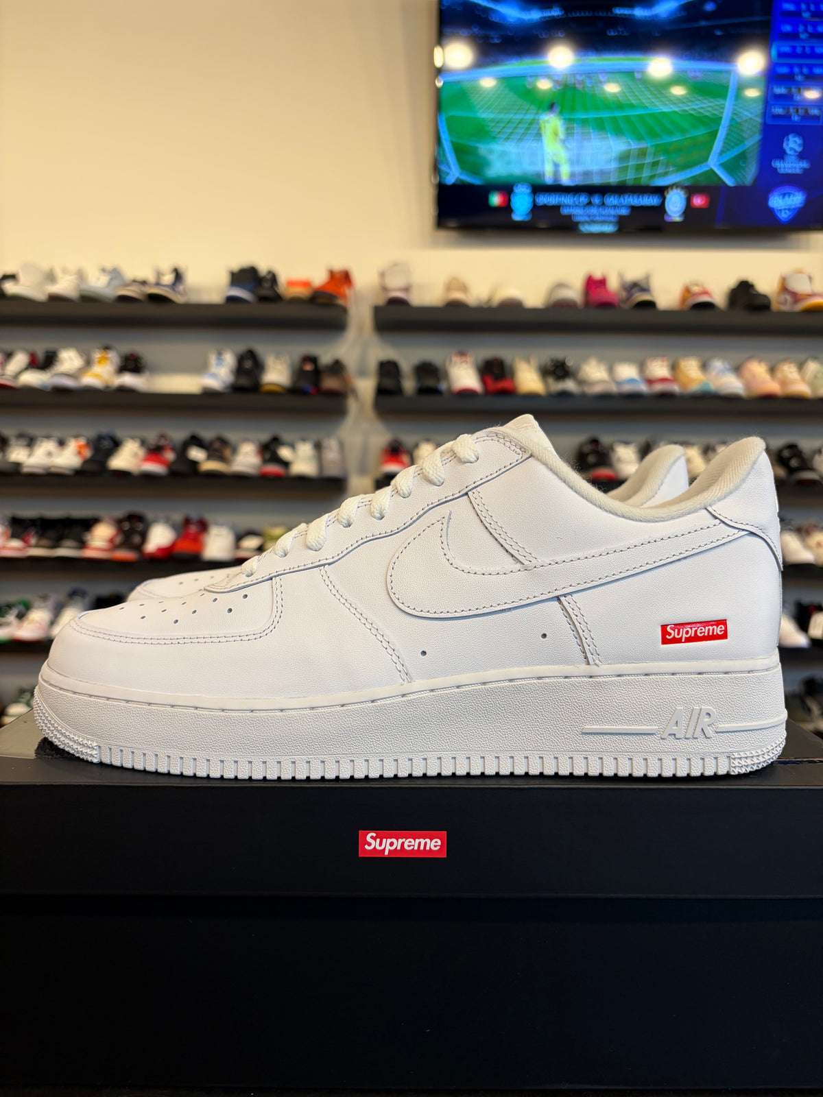Nike Air Force 1 Low Supreme Triple White Size 12 Brand New