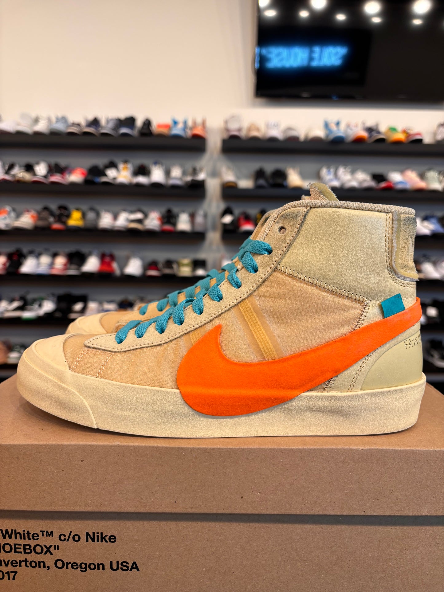 Nike Blazer Mid Off-White All Hallow's Eve Size 8 Pre-Owned