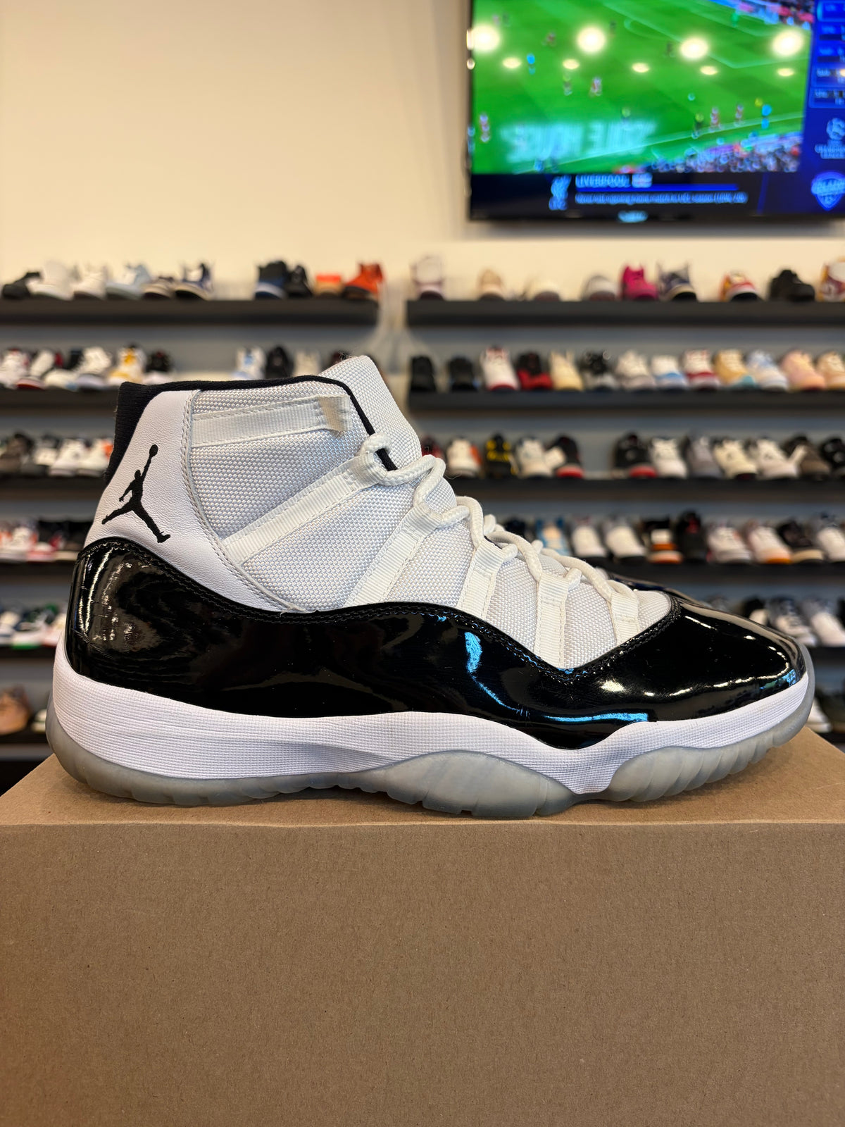 Jordan 11 Concord 2018 Size 12 Pre-Owned (No Box)