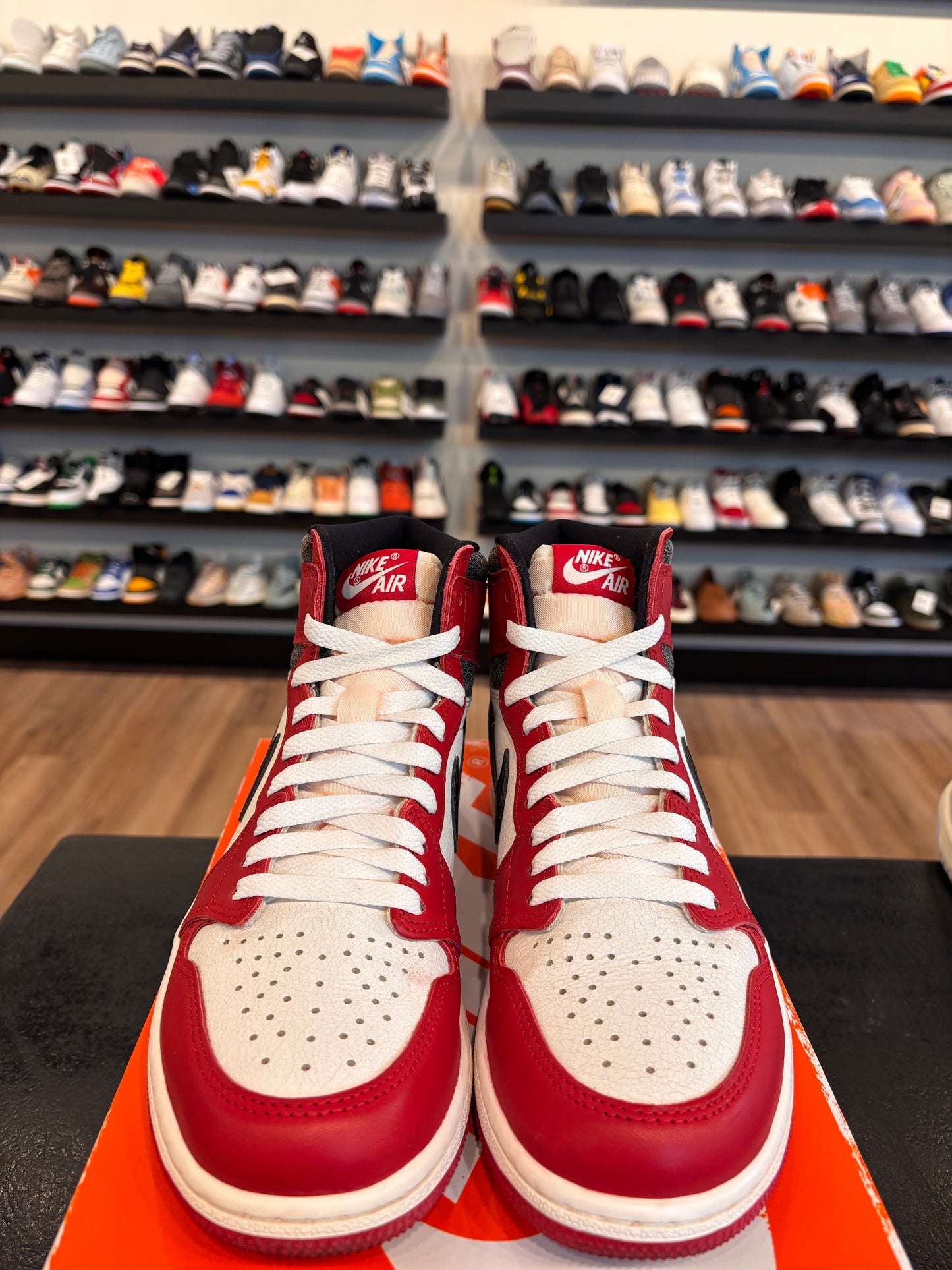 Jordan 1 Lost and Found Size 8 Pre-Owned