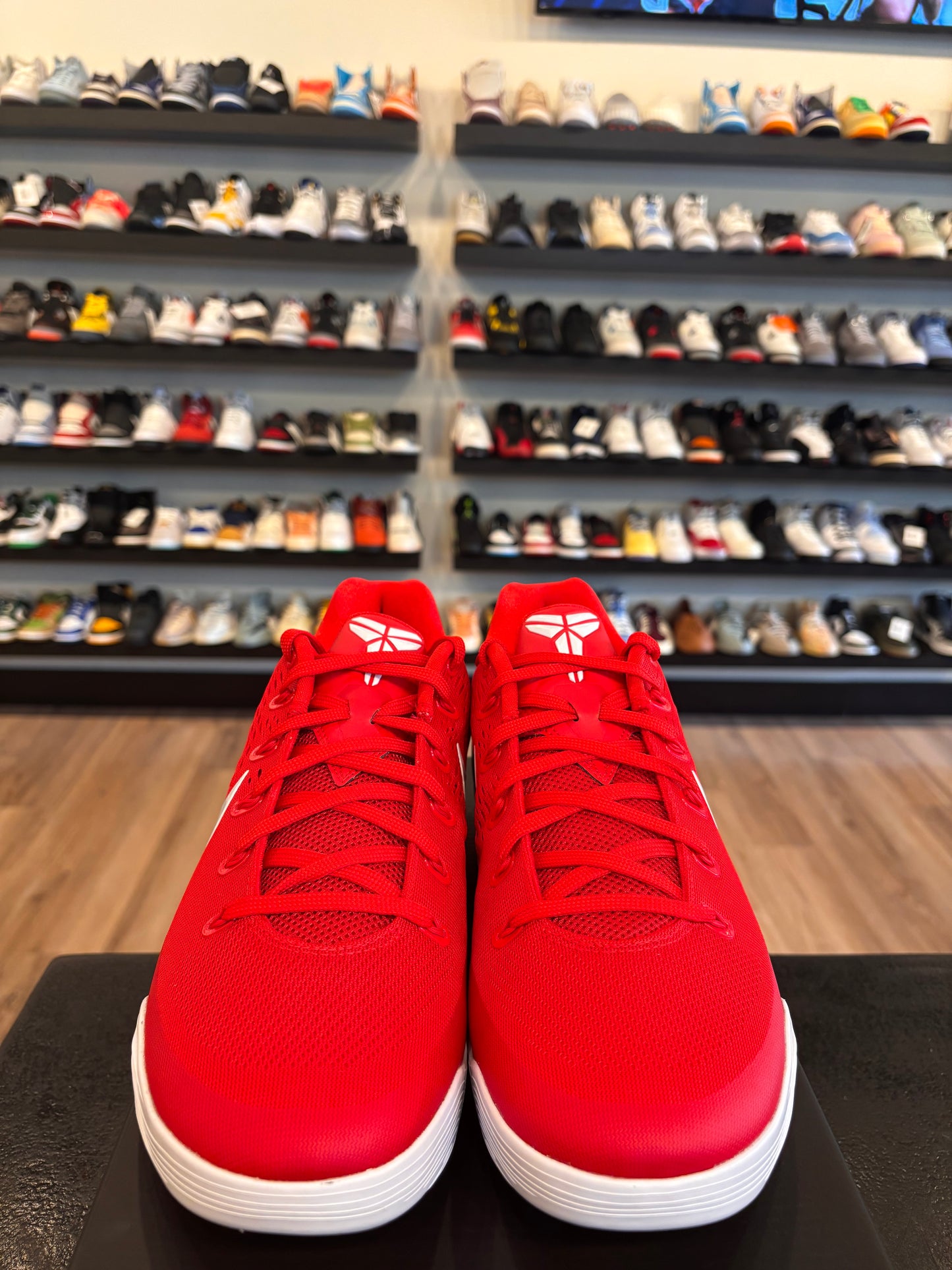 Nike Kobe 9 Low University Red Size 11.5 Brand New