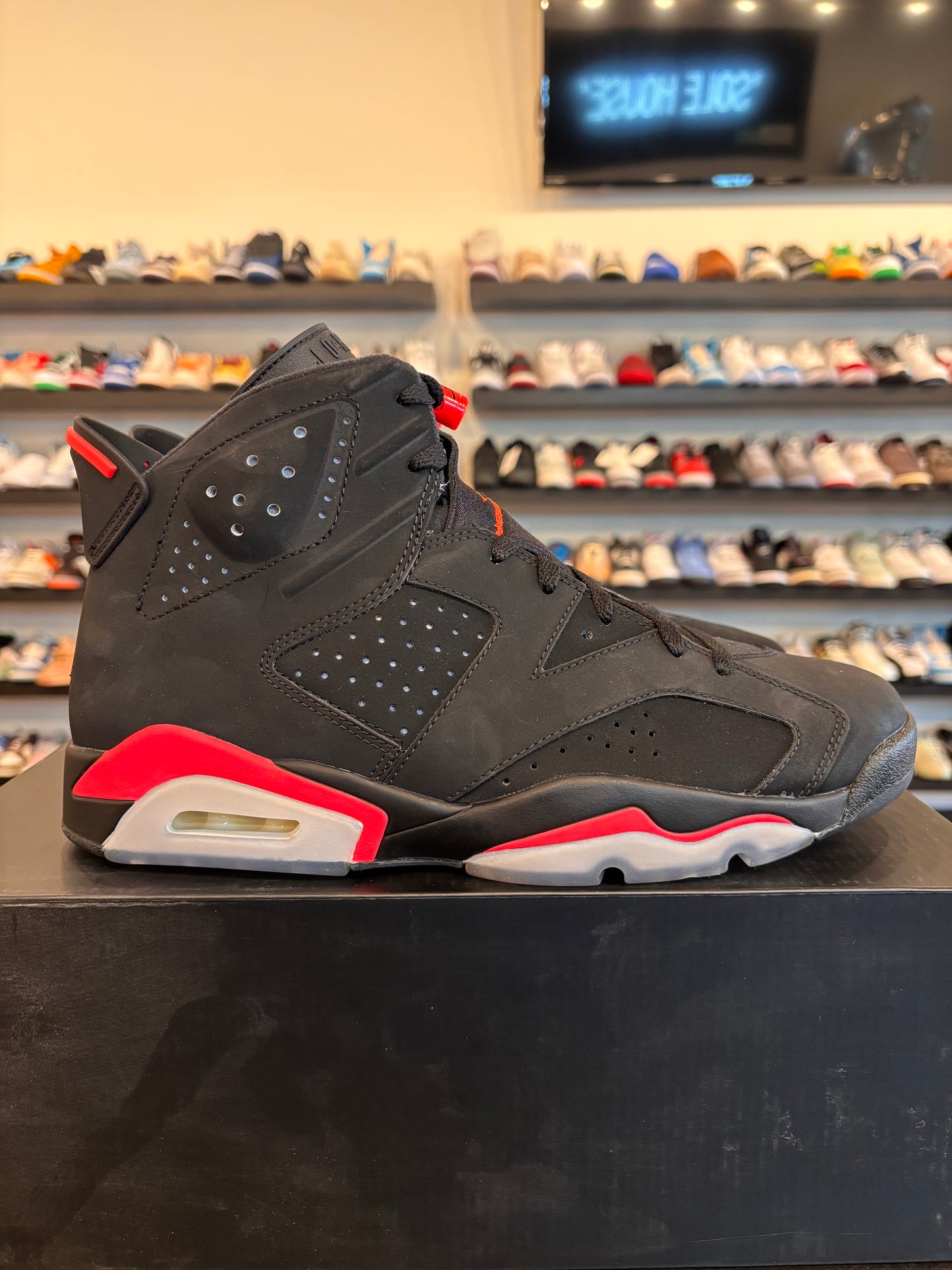 Jordan 6 Black Infrared (2014) Size 11 Brand New