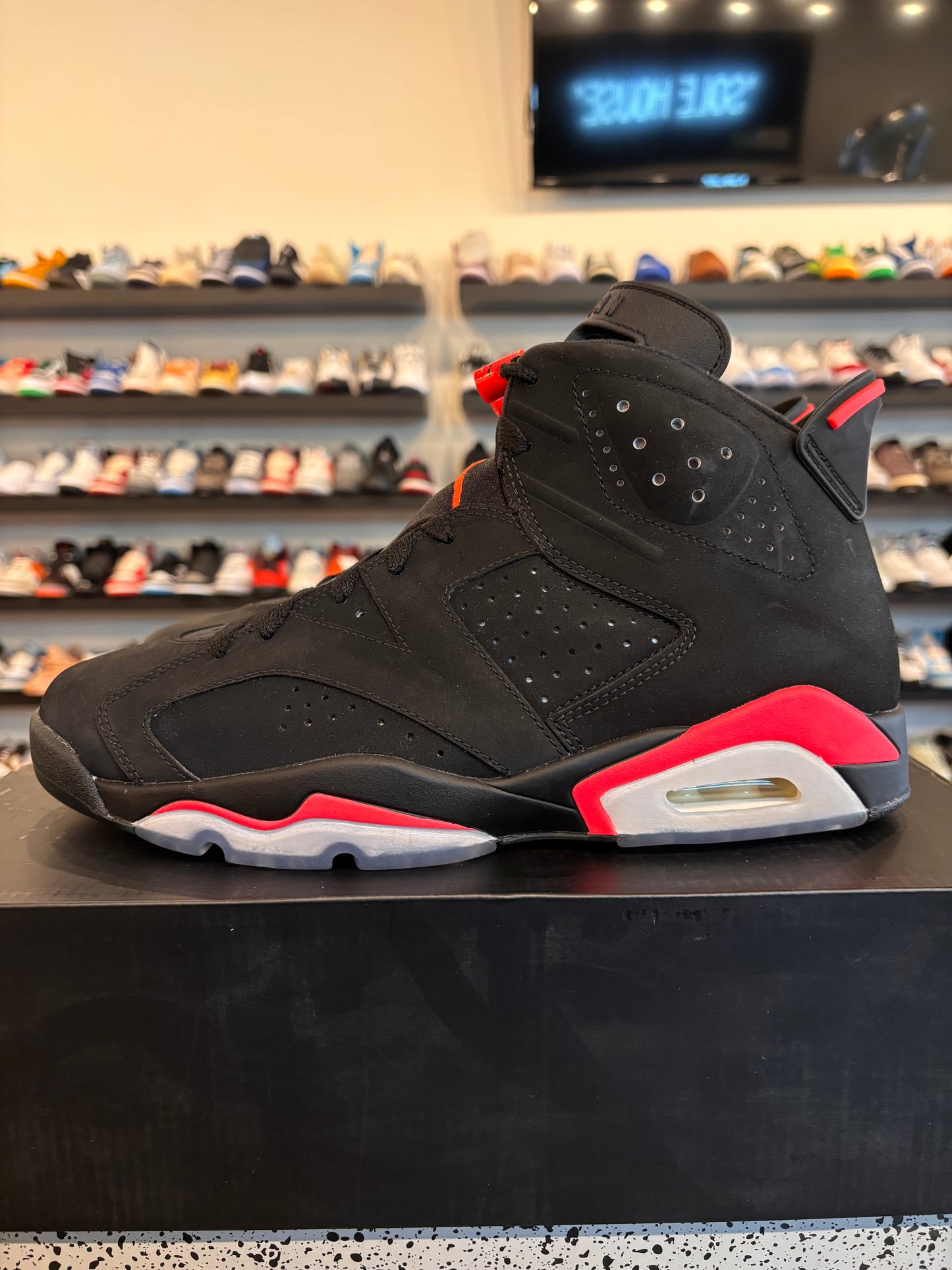 Jordan 6 Black Infrared (2014) Size 11 Brand New