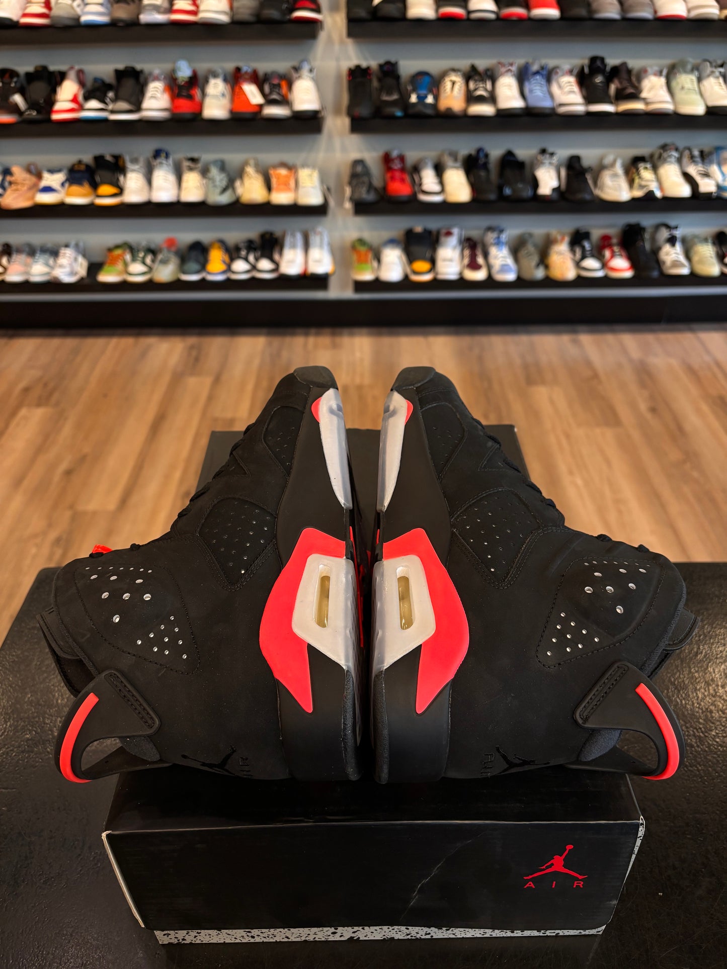 Jordan 6 Black Infrared (2014) Size 11 Brand New
