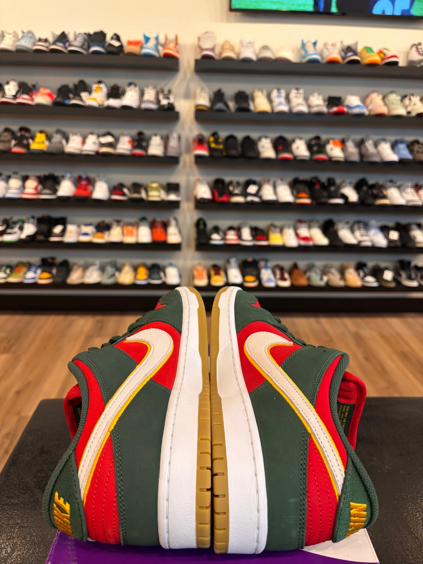 Nike SB Dunk Low Seattle Supersonics Size 12 Brand New