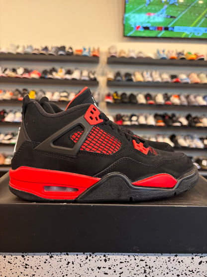 Jordan 4 Red Thunder Size 5.5Y (7W) Pre-Owned