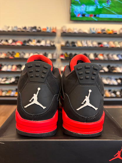 Jordan 4 Red Thunder Size 5.5Y (7W) Pre-Owned