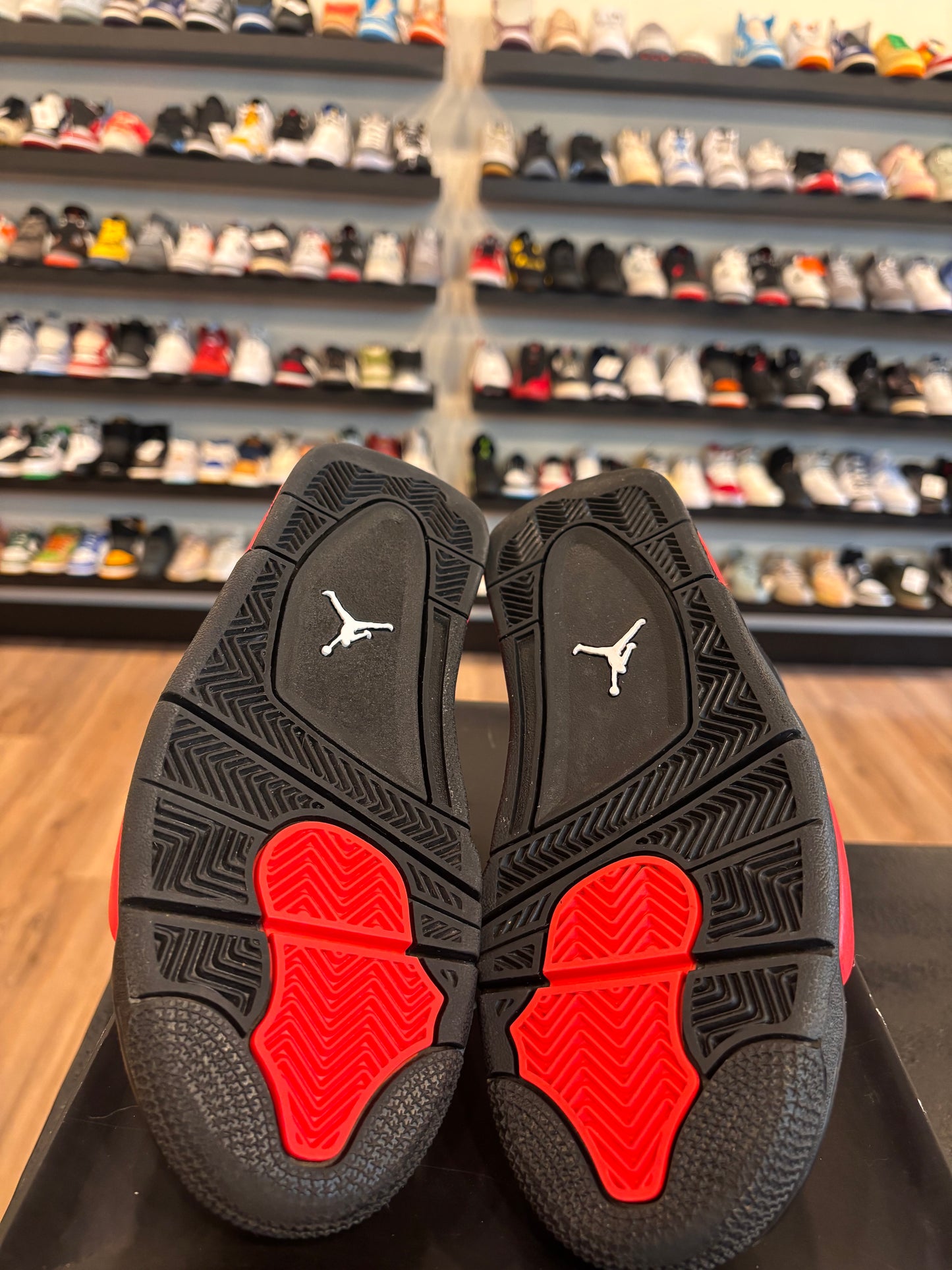Jordan 4 Red Thunder Size 5.5Y (7W) Pre-Owned