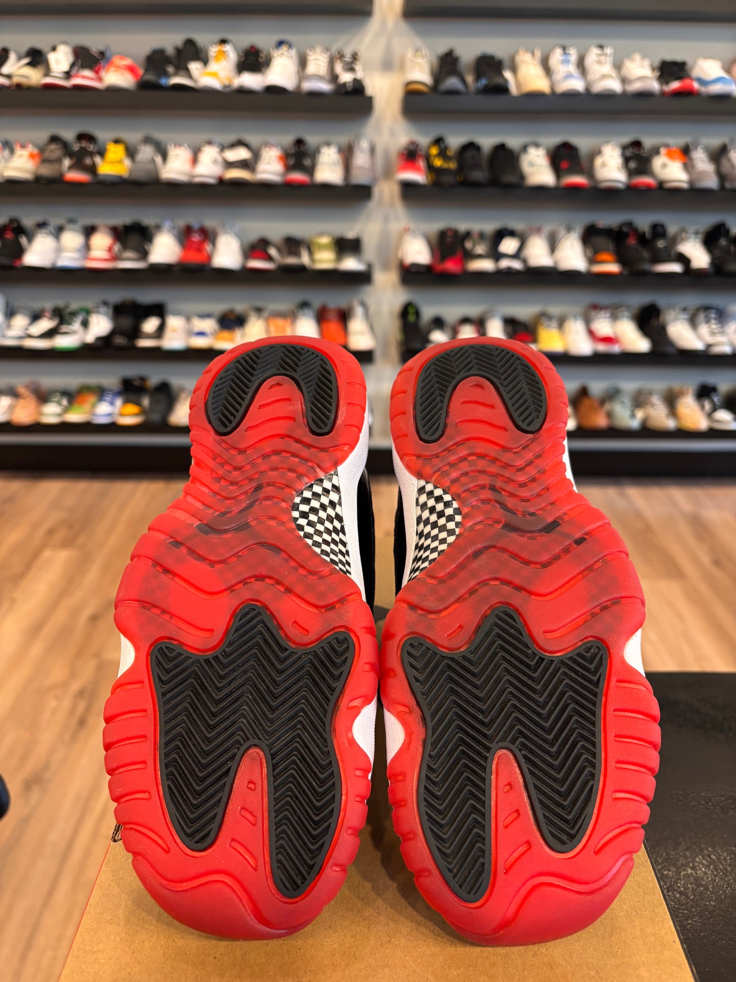 Jordan 11 Bred 2019 Size 6Y (7.5W) Pre-Owned
