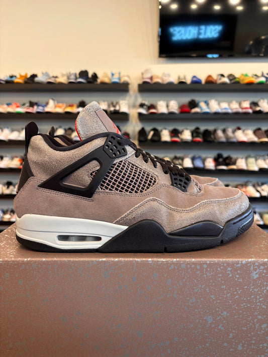 Jordan 4 Taupe Haze Size 11 Pre-Owned