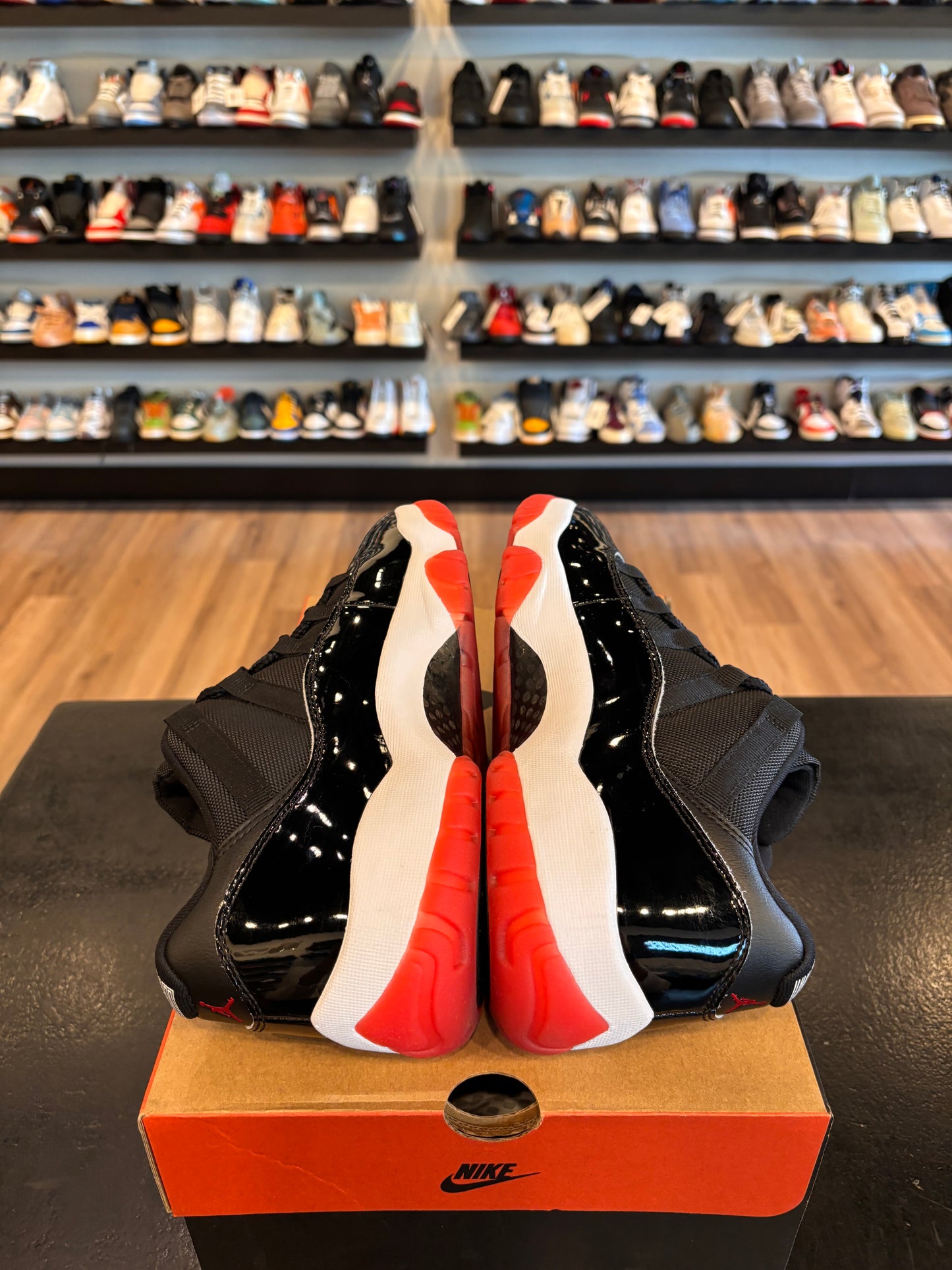 Jordan 11 Low Bred 2025 Size 9.5 Pre-Owned