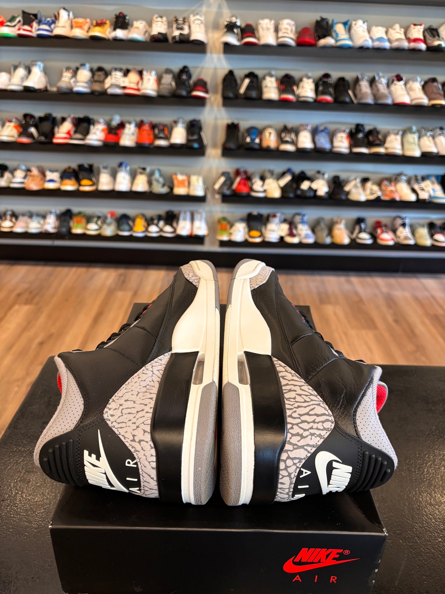Jordan 3 Black Cement 2024 Size 9.5 Pre-Owned
