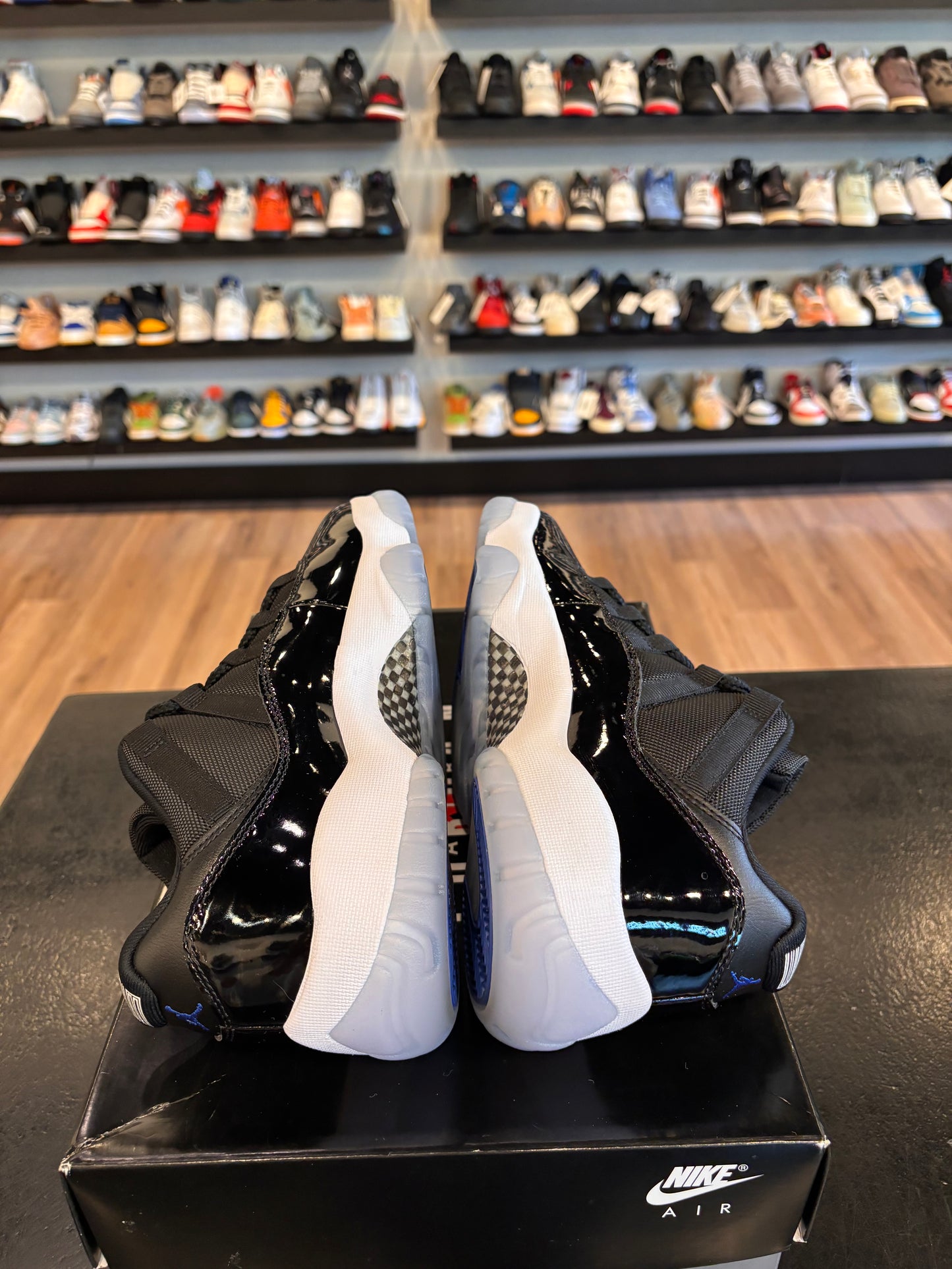 Jordan 11 Low Space Jam Size 9 Pre-Owned